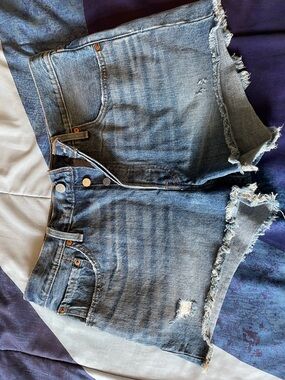 Levis  distressed Blue Denim Jean Shorts